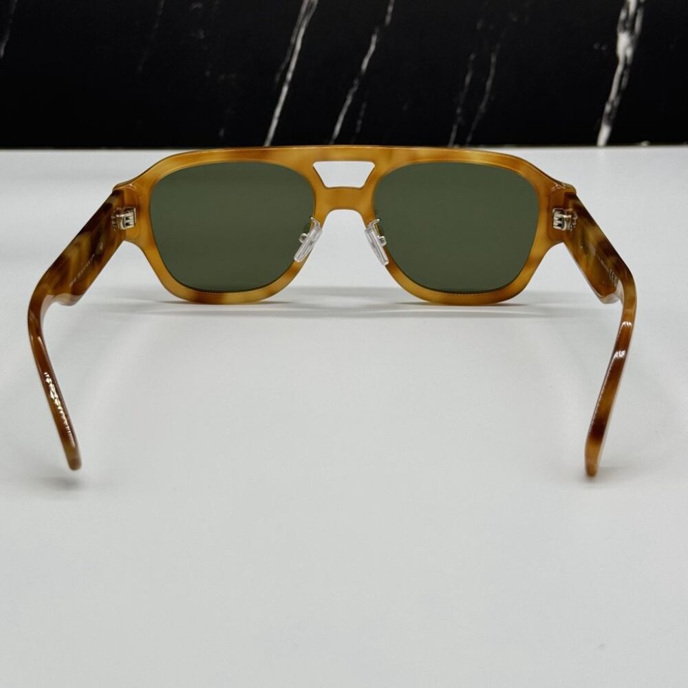 NEW FE40130F 55N FENDI SUNGLASSES SHINY LIGHT HAVANA UNISEX EYEWEAR FENDI - Picture 8 of 13